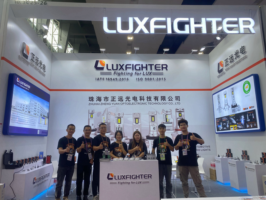 Luxfighter LED -strålkastare den 134: e Canton Fair
